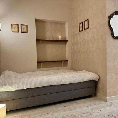 Elite Near Svoboda Avenue *