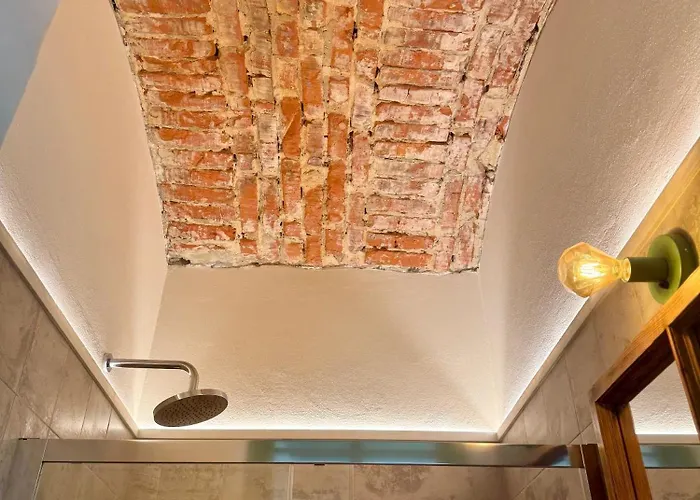 Elite Near Svoboda Avenue