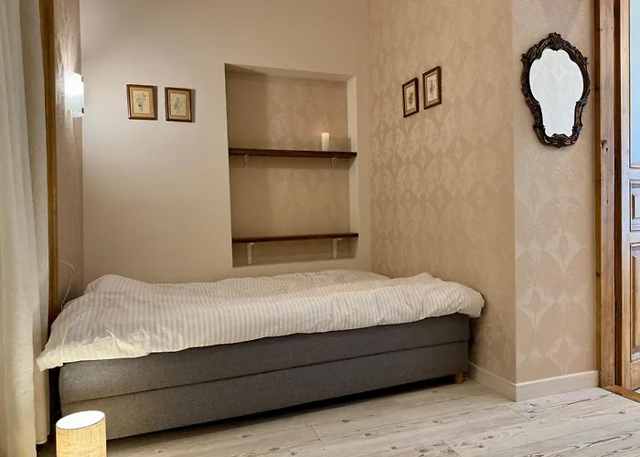 Elite Near Svoboda Avenue *